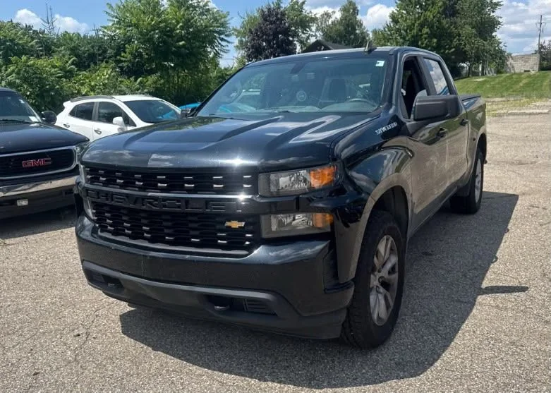 2019 Chevrolet Silverado 1500 Custom - vista frontal